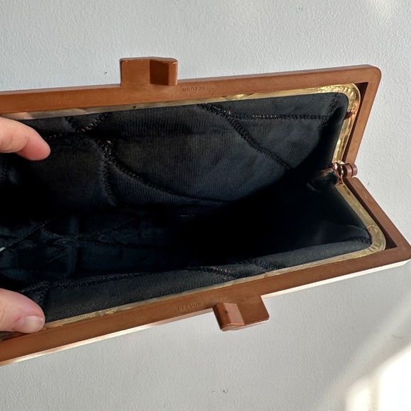 1970’s Genuine Leather Brown Quilted Snap Clutch Purse - Picture 4 of 5